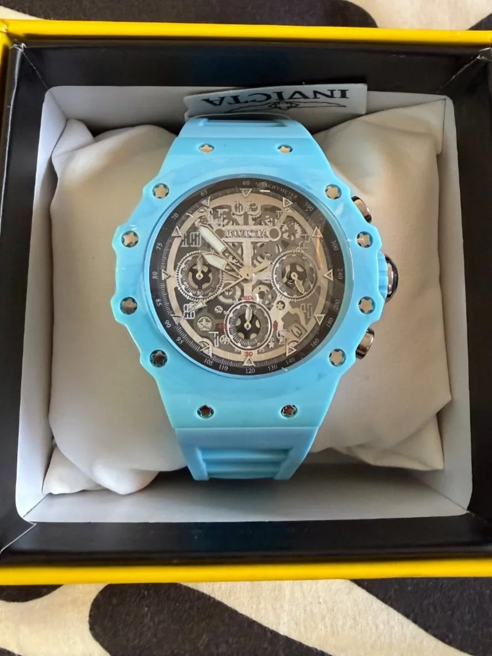 Invicta 100% authentic